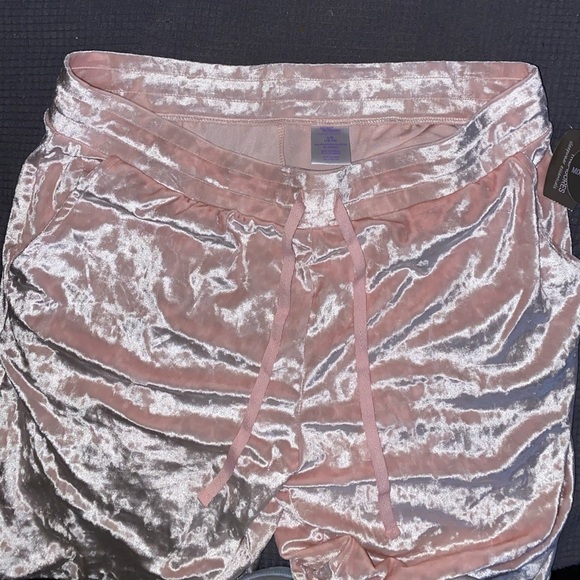 secret treasures blush velvet jogger pajama pants - Picture 3 of 5